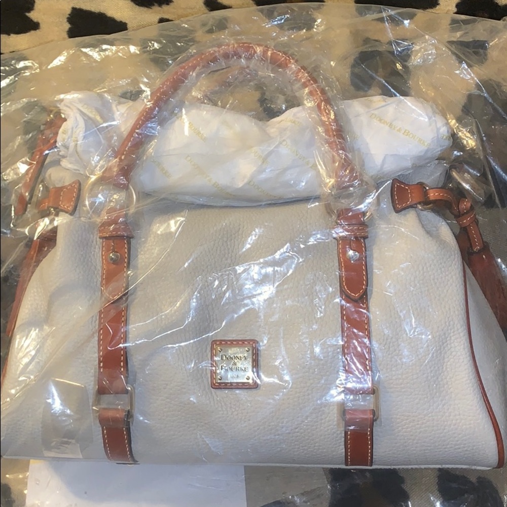 Dooney & Bourke saddle bag